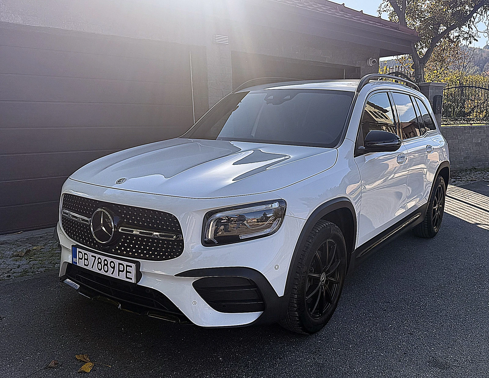 Mercedes-Benz GLB 200 4x4 КОЖА Топ, снимка 2 - Автомобили и джипове - 54971844