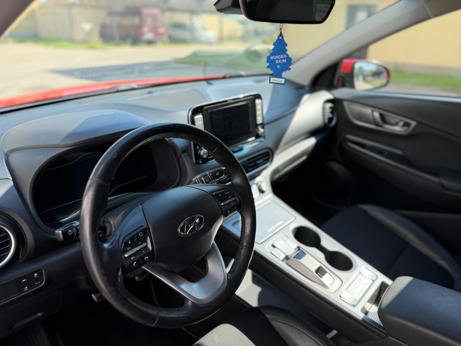 Hyundai Kona 39kw, снимка 11 - Автомобили и джипове - 55244025