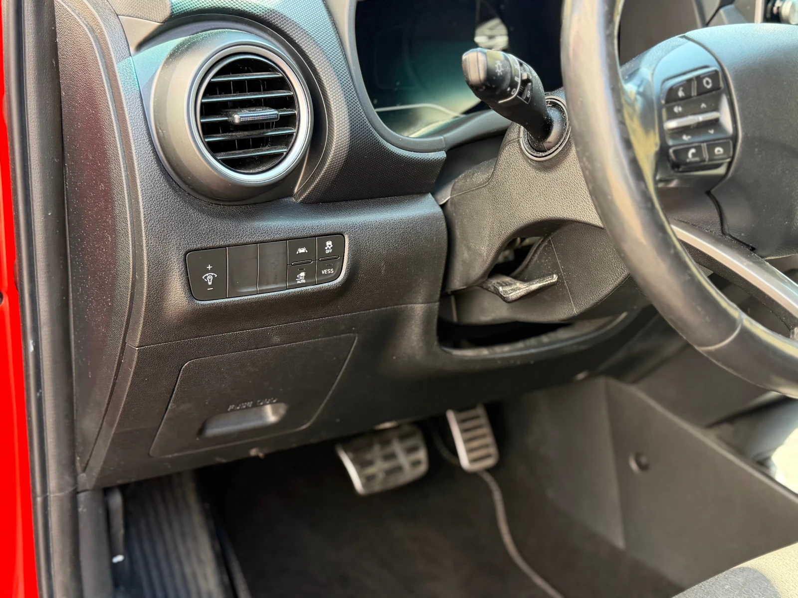 Hyundai Kona 39kw, снимка 9 - Автомобили и джипове - 55244025