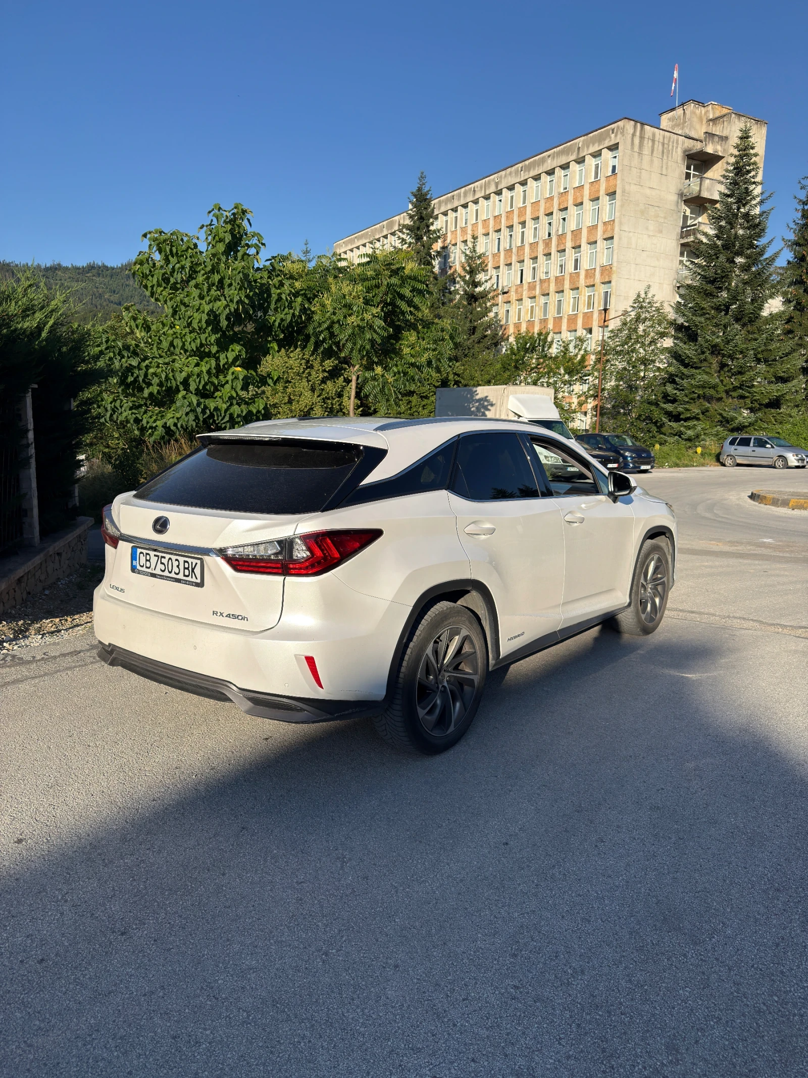 Lexus RX 450h Luxary AWD Hybrid, снимка 4 - Автомобили и джипове - 55396540