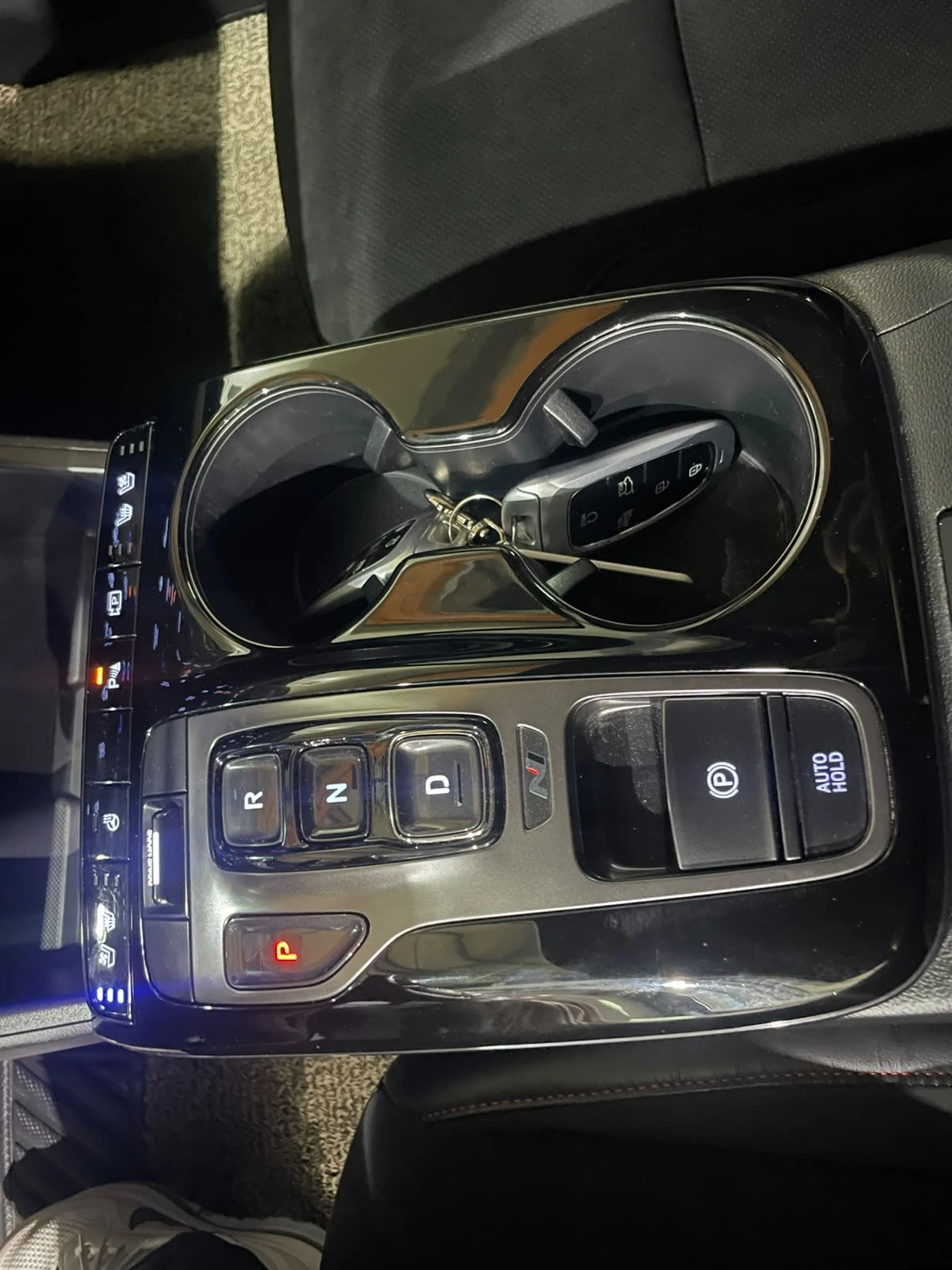 Hyundai Tucson 2WD ! N Line ! Inspiration !, снимка 16 - Автомобили и джипове - 55914523