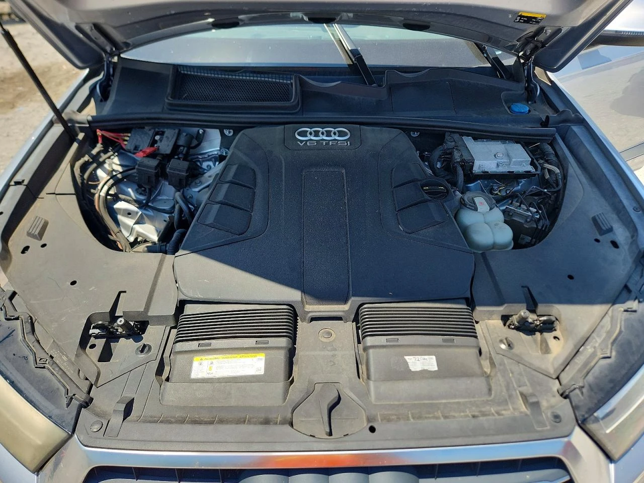 Audi Q7 3.0l Premium Plus, снимка 12 - Автомобили и джипове - 56086340