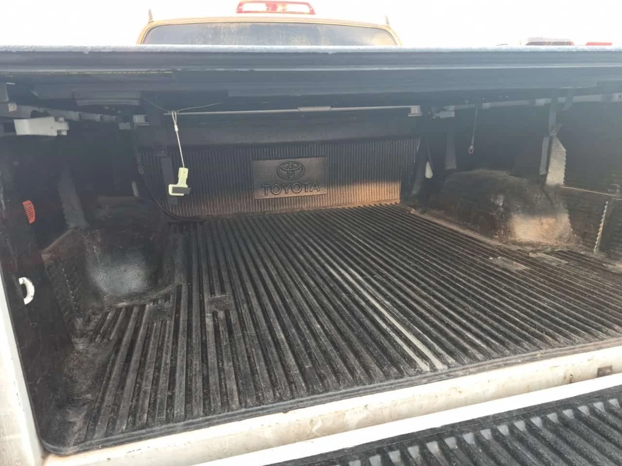 Toyota Tundra * SR5 Plus* ПОДГРЕВ * Crew Cab Short Bed* , снимка 14 - Автомобили и джипове - 56252510