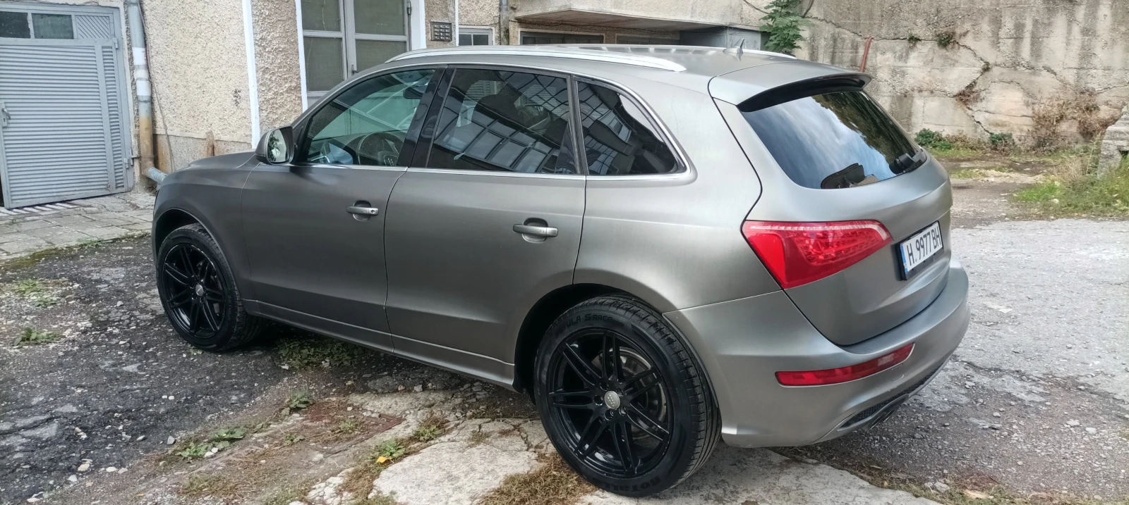 Audi Q5 2.0 TDI, снимка 3 - Автомобили и джипове - 56541598