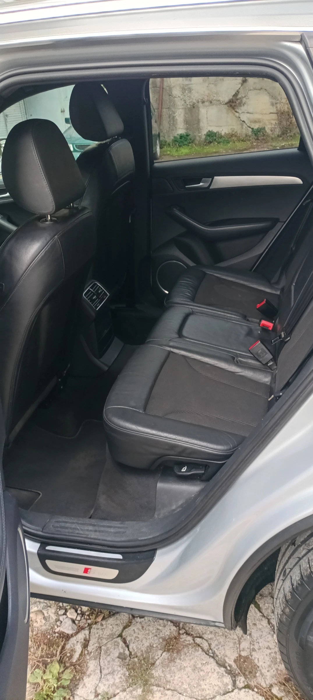 Audi Q5 2.0 TDI, снимка 9 - Автомобили и джипове - 56541598