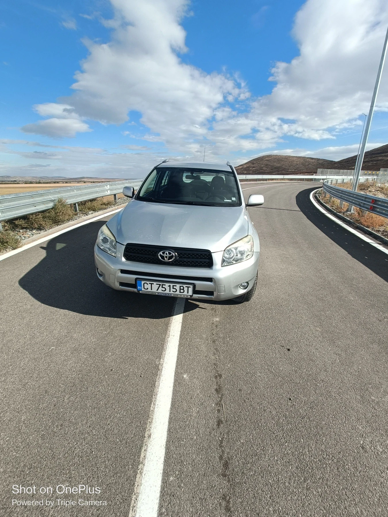 Toyota Rav4 2.0 бензин , снимка 3 - Автомобили и джипове - 56567029