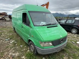 Mercedes-Benz 208 2.3, снимка 1