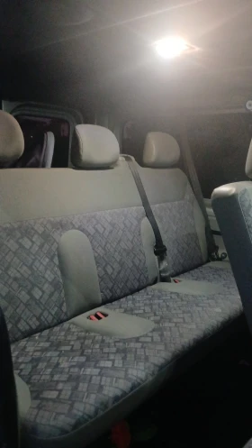 Opel Vivaro, снимка 10