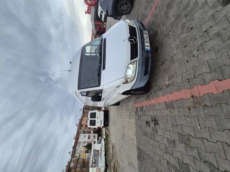 Mercedes-Benz Sprinter 211 Товарен, снимка 2 - Бусове и автобуси - 53262506