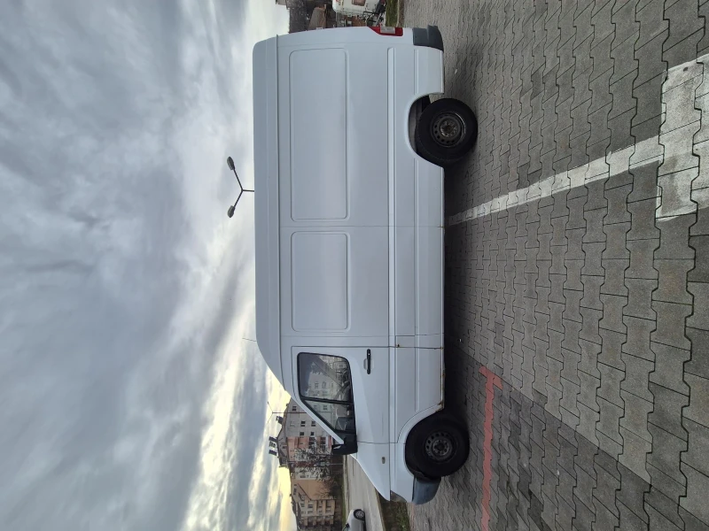 Mercedes-Benz Sprinter 211 Товарен, снимка 4 - Бусове и автобуси - 53262506