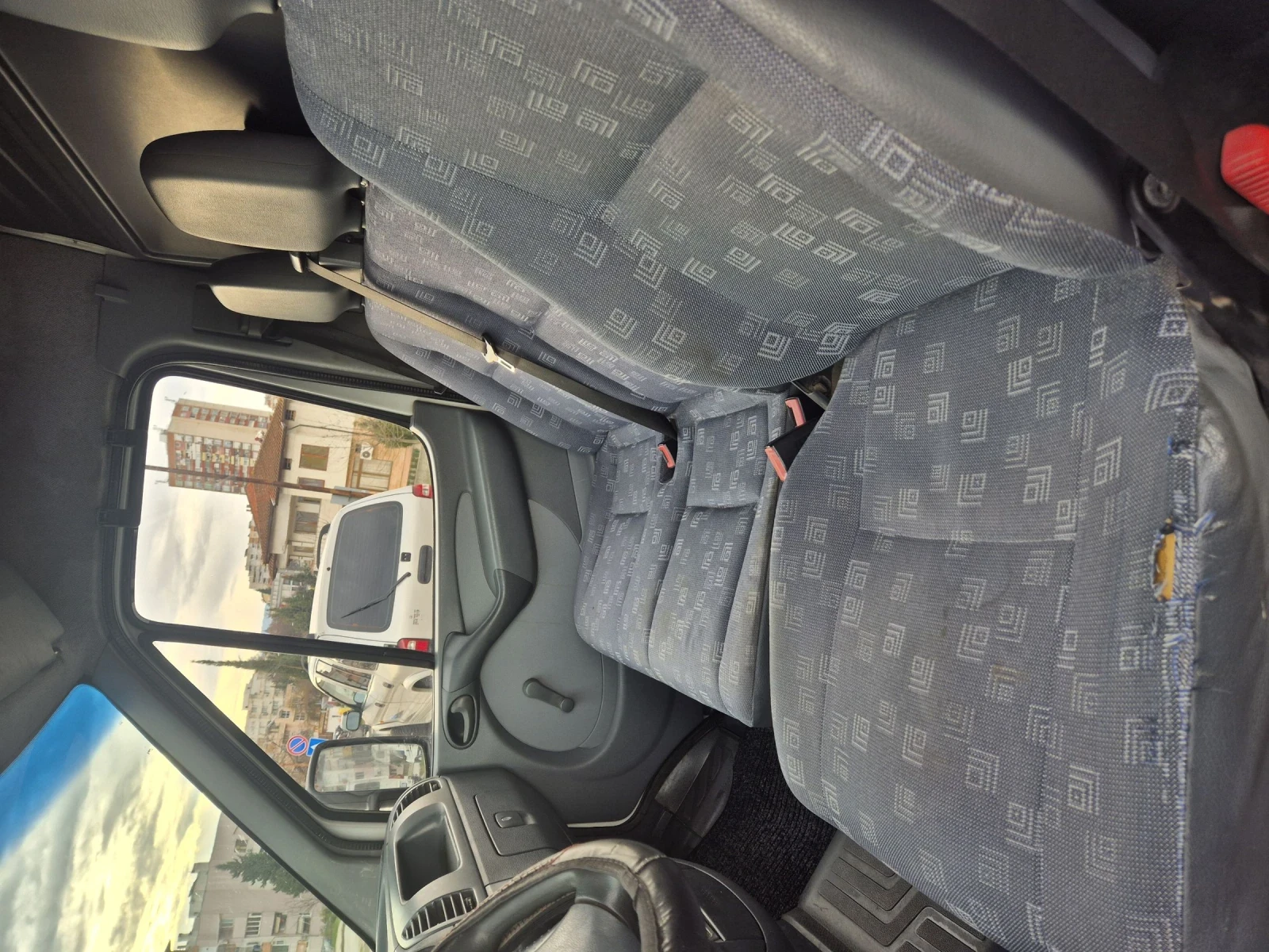 Mercedes-Benz Sprinter 211 Товарен - изображение 8