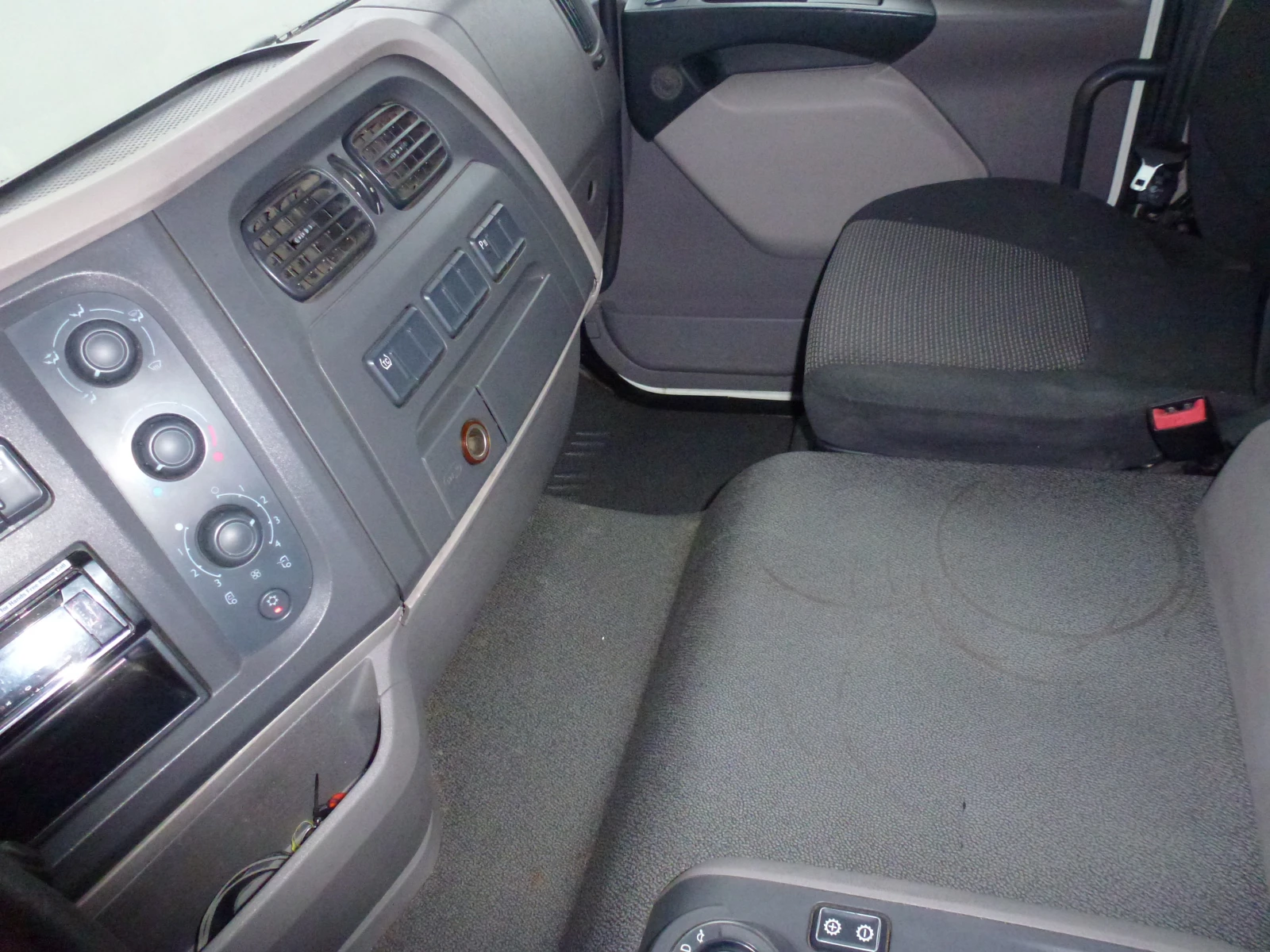 Daf Lf 320 ����� ���� | Mobile.bg � ����������� 12