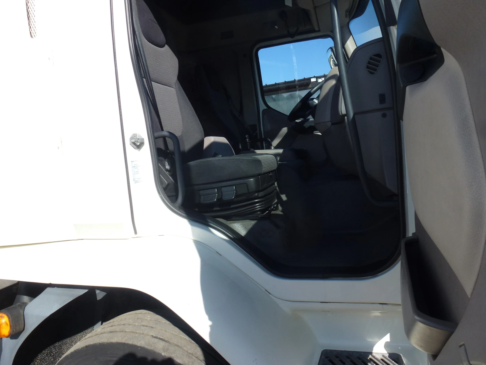 Daf Lf 320 ����� ���� | Mobile.bg � ����������� 13