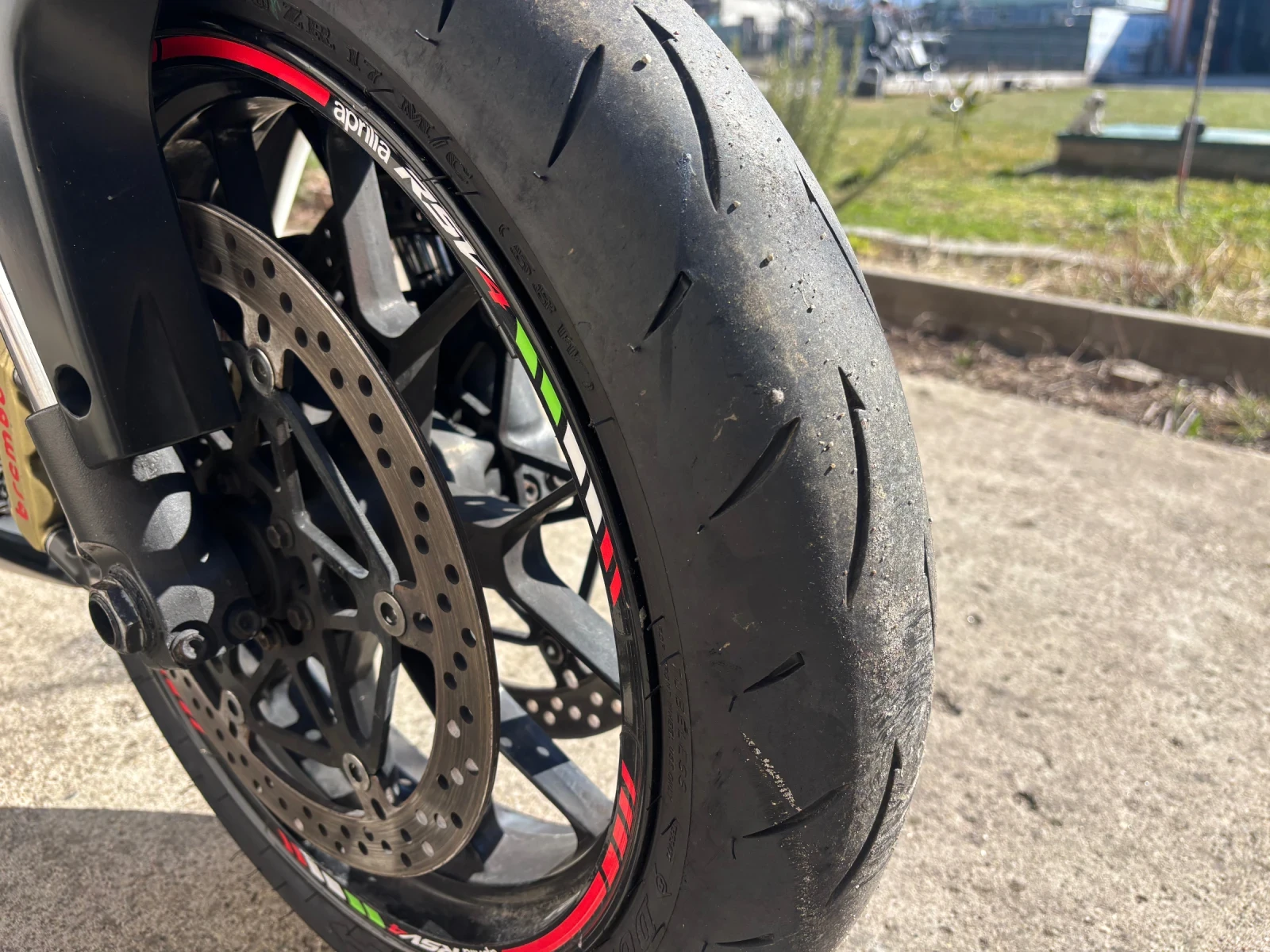 Aprilia RSV4 1000 - изображение 9