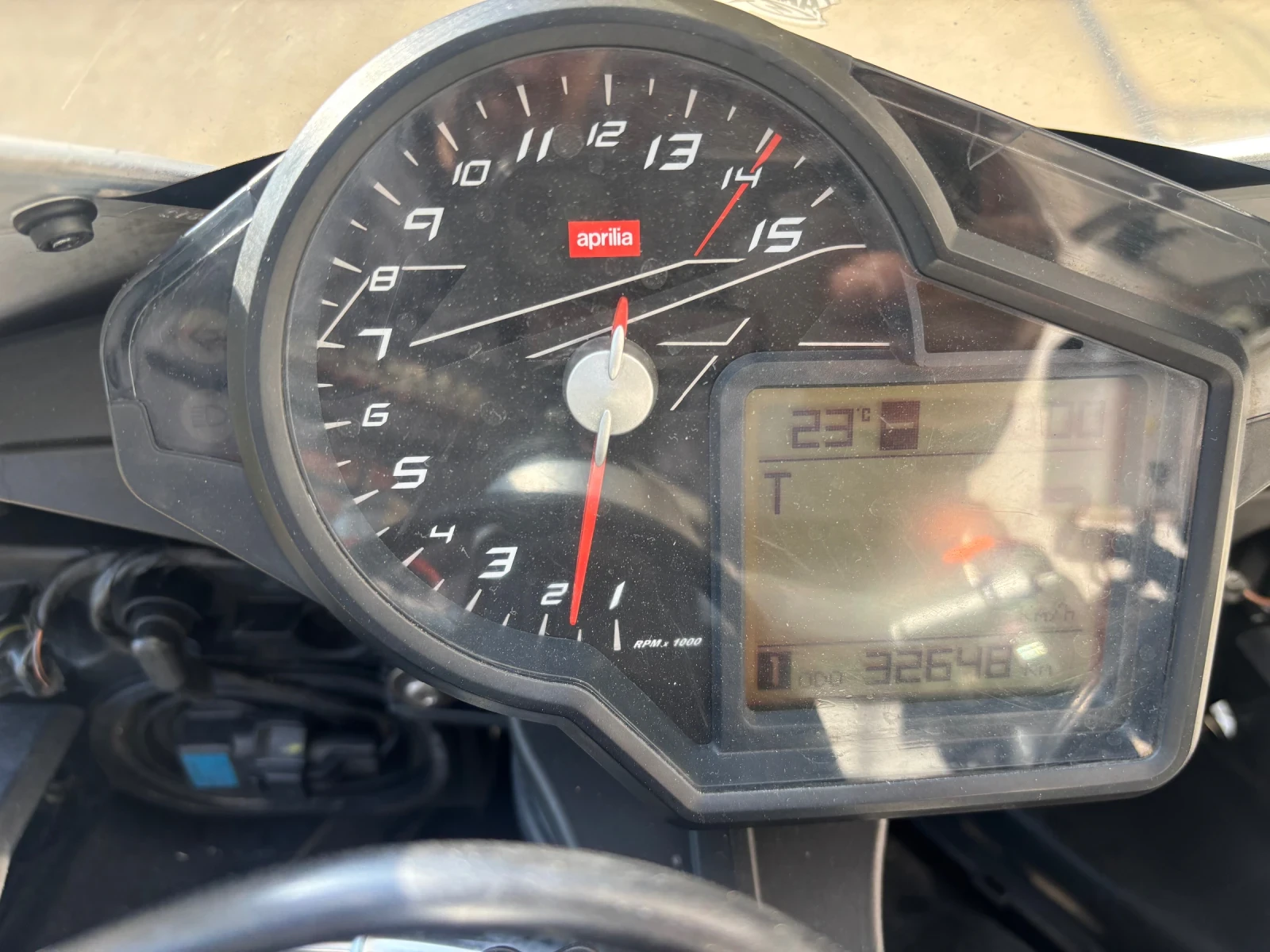 Aprilia RSV4 1000 | Mobile.bg � ����������� 15
