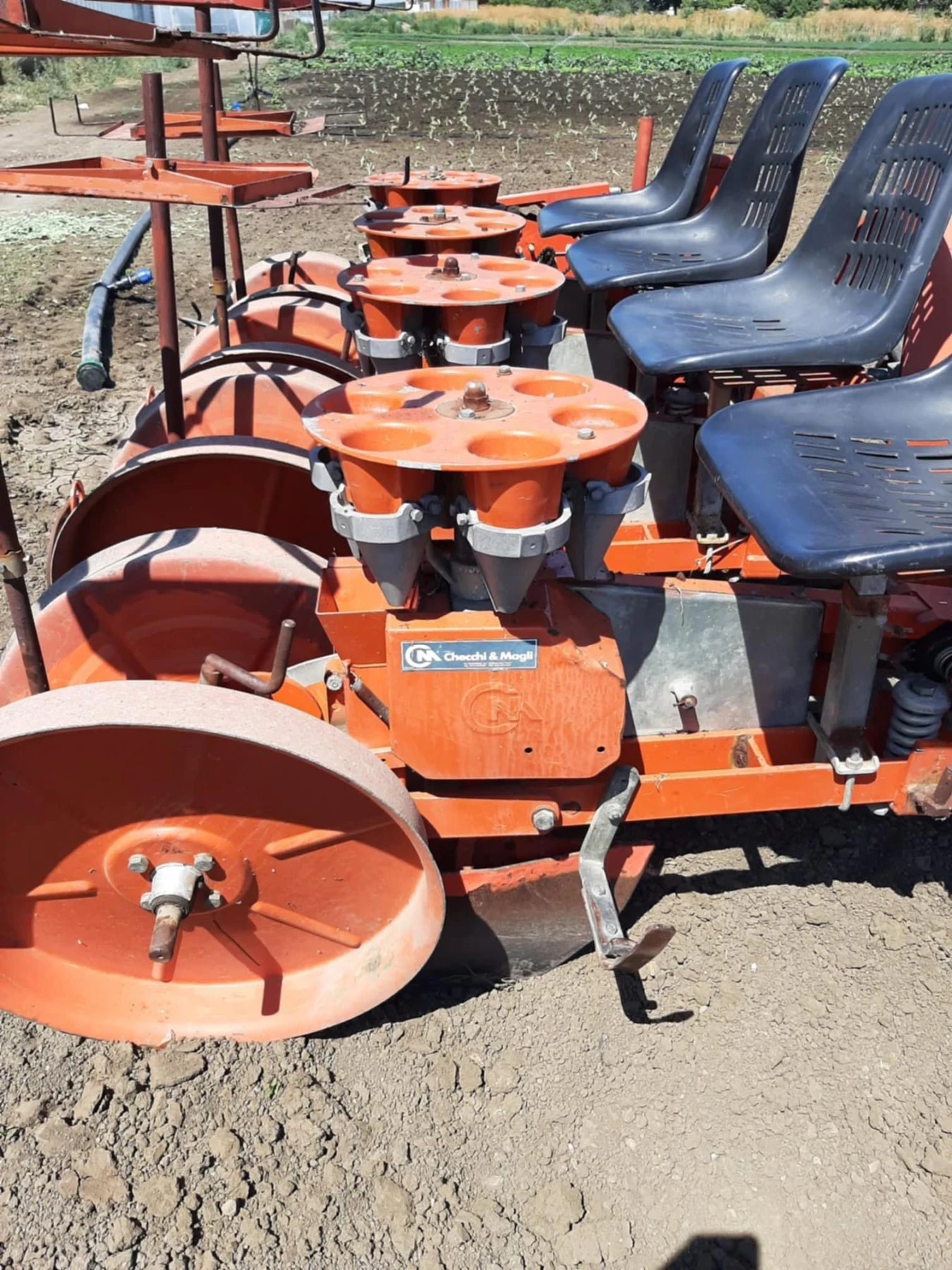 Сеялка Друга марка  - изображение 3