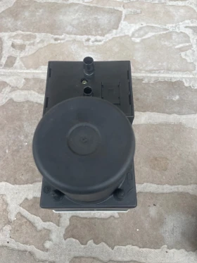 Вакуум помпа Audi A3 8L Audi A4, снимка 1
