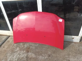 капак преден Дачия Логан 1,6 б