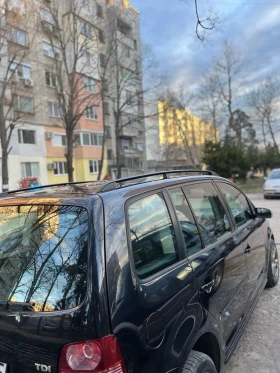 VW Touran 2.0 TDI, снимка 5