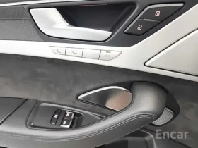 Audi S8 4.0 TFSI, снимка 12