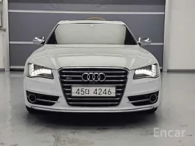 Audi S8 4.0 TFSI, снимка 2