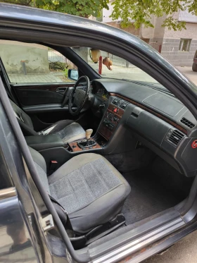 Mercedes-Benz E 290 | Mobile.bg    7