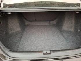 Honda Accord 2.0T Touring Facelift - регистрирана, снимка 16
