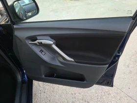 Обява за продажба на Toyota Verso 1.6 VVTI Навигация 7-местна ~10 500 лв. - изображение 6