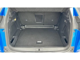 Peugeot 3008 1.5 BlueHDi  Allure Pack EAT8, Месечна вноска от 2 | Auto.bg — изображение 17
