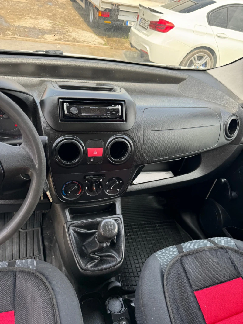 Peugeot Bipper 1.4 бенз КЛИМАТИК, снимка 10 - Автомобили и джипове - 47293390