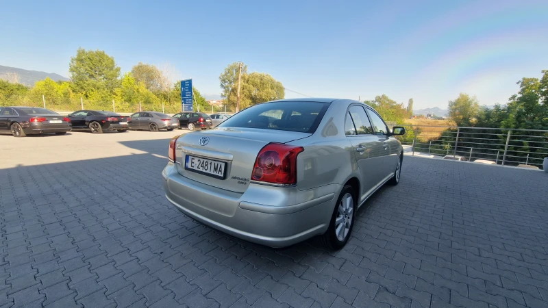 Toyota Avensis ЛИЗИНГ, снимка 6 - Автомобили и джипове - 46902137