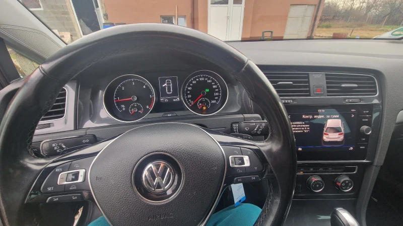 VW Golf 7, снимка 5 - Автомобили и джипове - 48068621