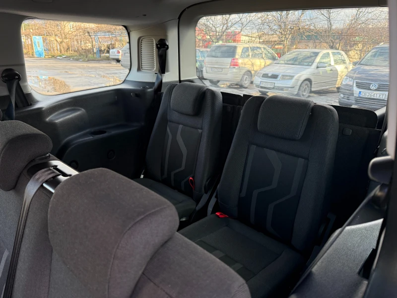 Ford Connect Tourneo 1.5TDCI 7 Места;Навигация;EURO6, снимка 15 - Автомобили и джипове - 48669094