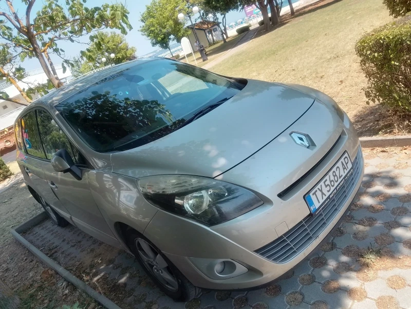 Renault Grand scenic, снимка 7 - Автомобили и джипове - 49537137