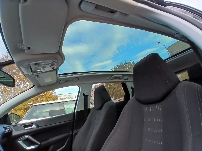 Peugeot 308 1.6 HDi (KATO НОВА) ПАНОРАМА !!! ЛИЗИНГ !!! EURO6, снимка 16 - Автомобили и джипове - 51773633