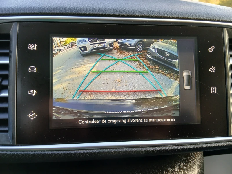 Peugeot 308 1.6 HDi (KATO НОВА) ПАНОРАМА !!! ЛИЗИНГ !!! EURO6, снимка 15 - Автомобили и джипове - 51773633