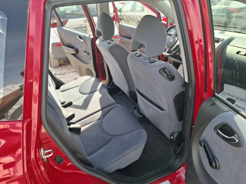 Honda Jazz, снимка 11 - Автомобили и джипове - 52143971