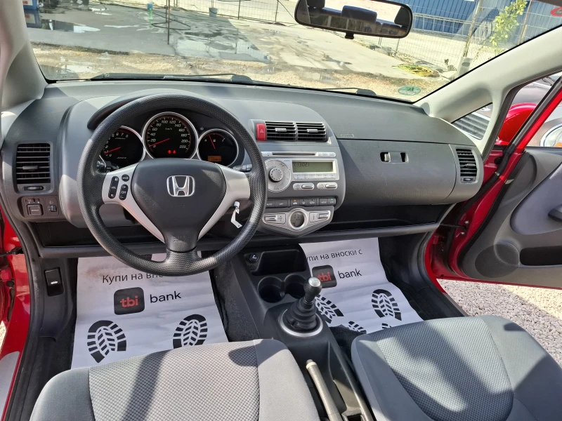 Honda Jazz, снимка 13 - Автомобили и джипове - 52143971