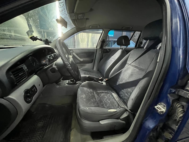 Skoda Octavia, снимка 11 - Автомобили и джипове - 52389687