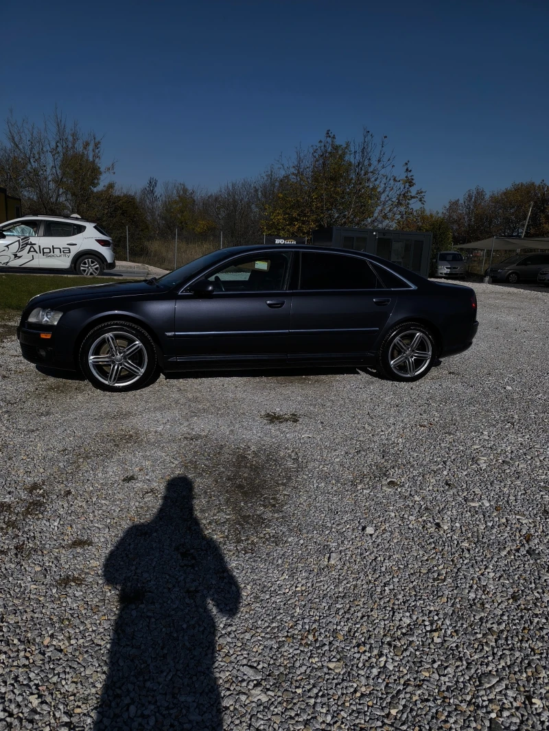 Audi A8 4.2 335
