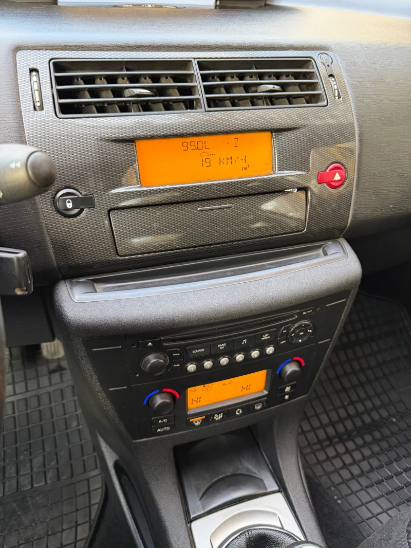 Citroen C4, снимка 10 - Автомобили и джипове - 52628772