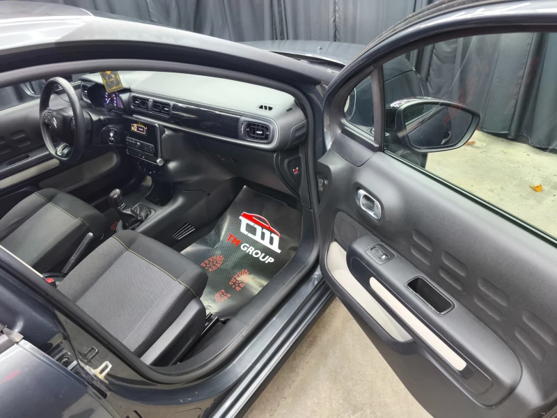 Citroen C3 1.2i 82k.c Euro6, снимка 13 - Автомобили и джипове - 52693490
