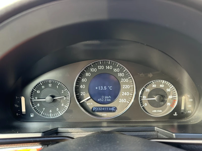 Mercedes-Benz E 350 3.5i 272 к.с./Газ/бензин , снимка 13 - Автомобили и джипове - 52881831