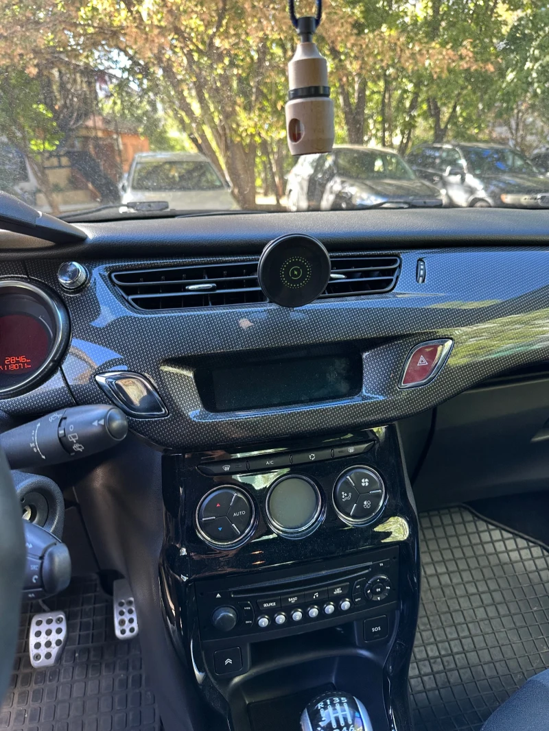 Citroen DS3 1.6 thp, снимка 7 - Автомобили и джипове - 52954664