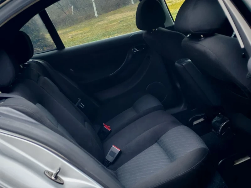 Seat Leon 1.9TDI(150)(ARL)* FR* FACELIFT* , снимка 13 - Автомобили и джипове - 53064792