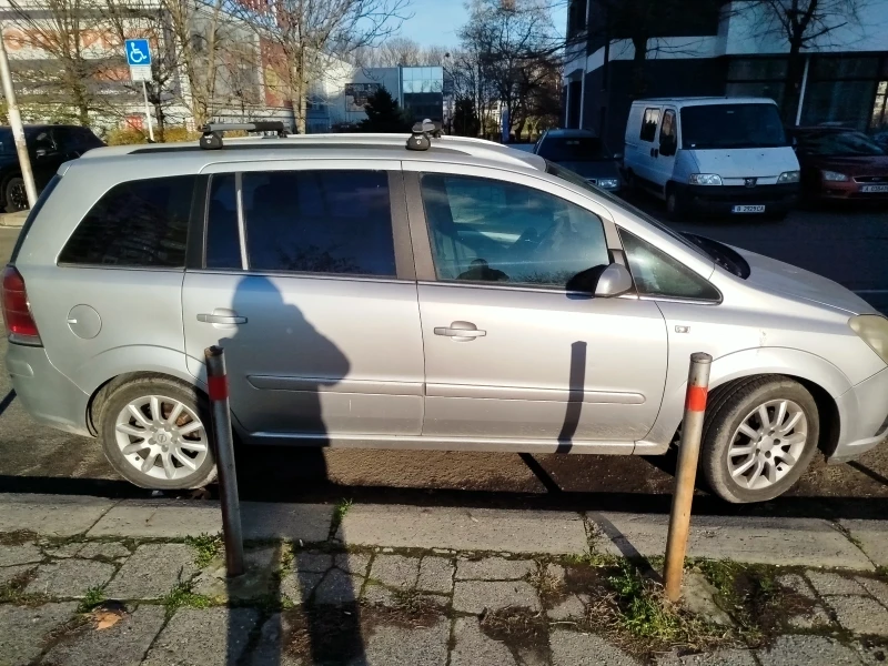 Opel Zafira, снимка 6 - Автомобили и джипове - 53188115