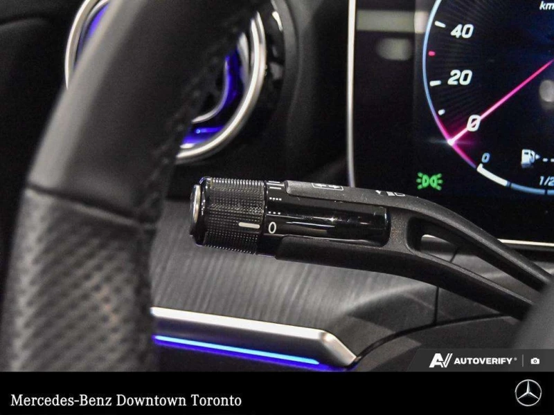 Mercedes-Benz C 300 * CARFAX * ЦЕНА ДО БГ, снимка 9 - Автомобили и джипове - 53237816