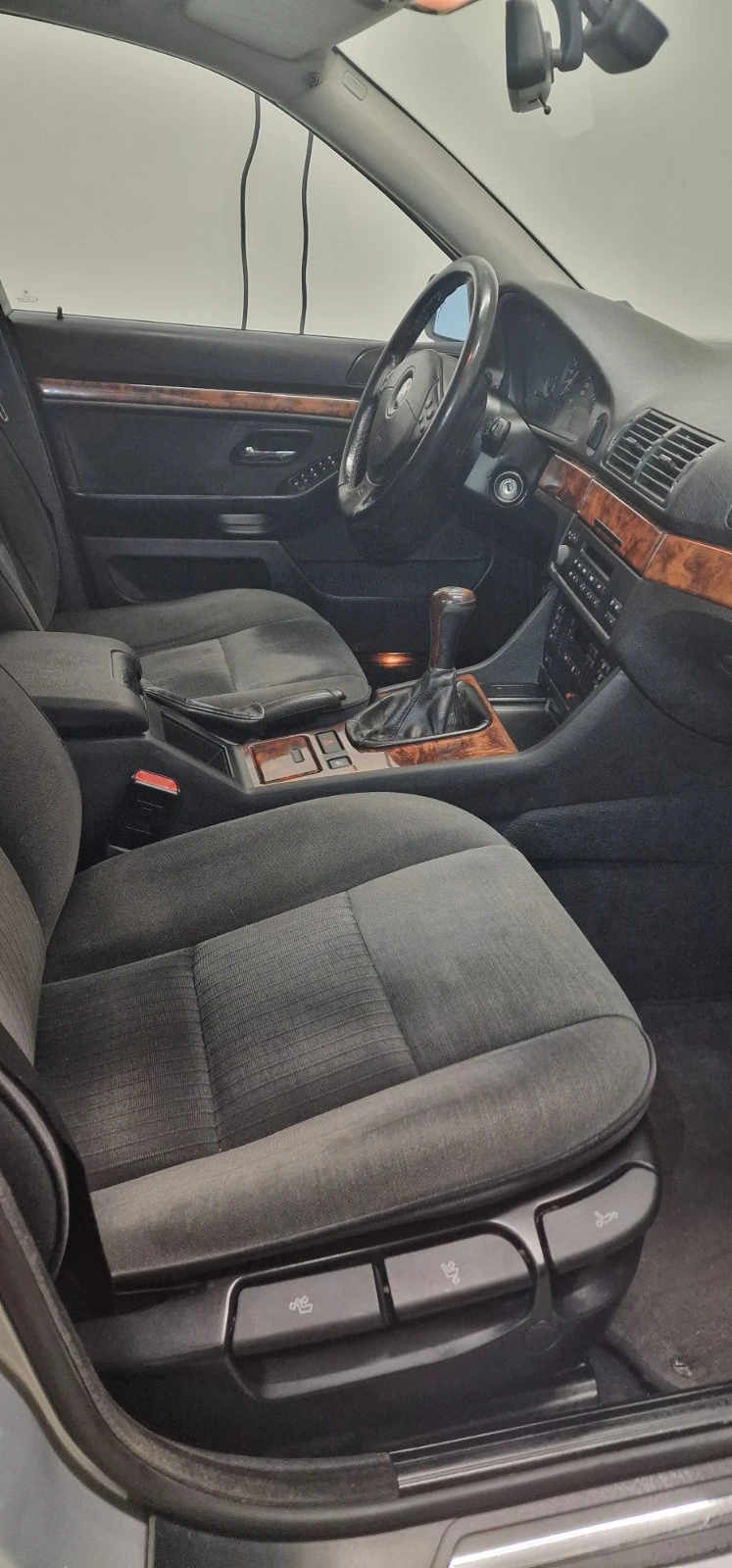 BMW 525 TDS, снимка 5 - Автомобили и джипове - 54427004