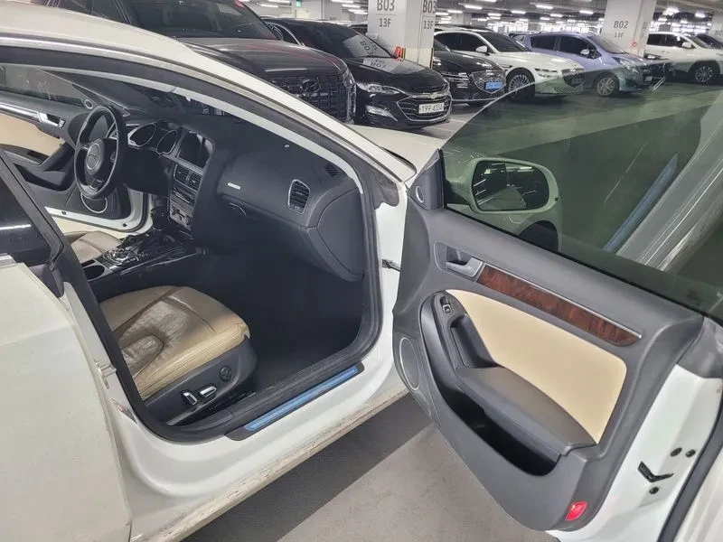 Audi A5 2.0 TDI Quattro, снимка 10 - Автомобили и джипове - 54551463