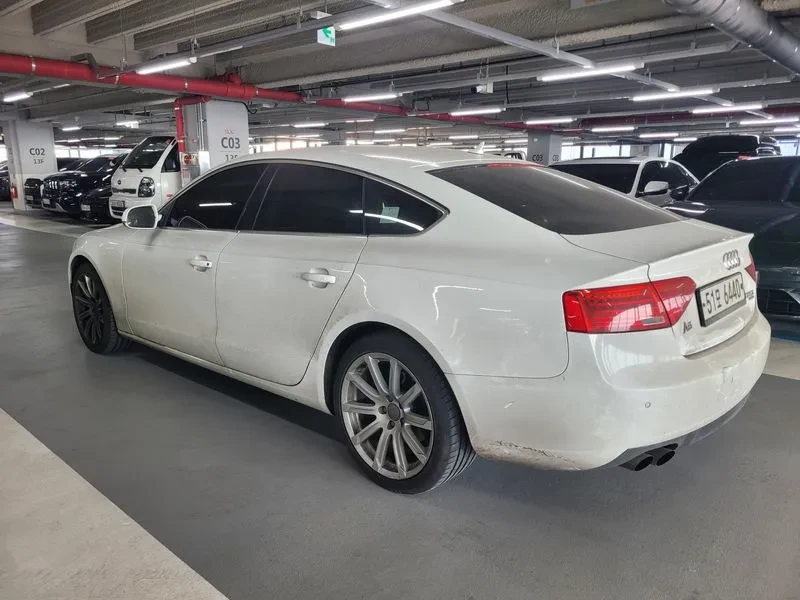 Audi A5 2.0 TDI Quattro, снимка 4 - Автомобили и джипове - 54551463